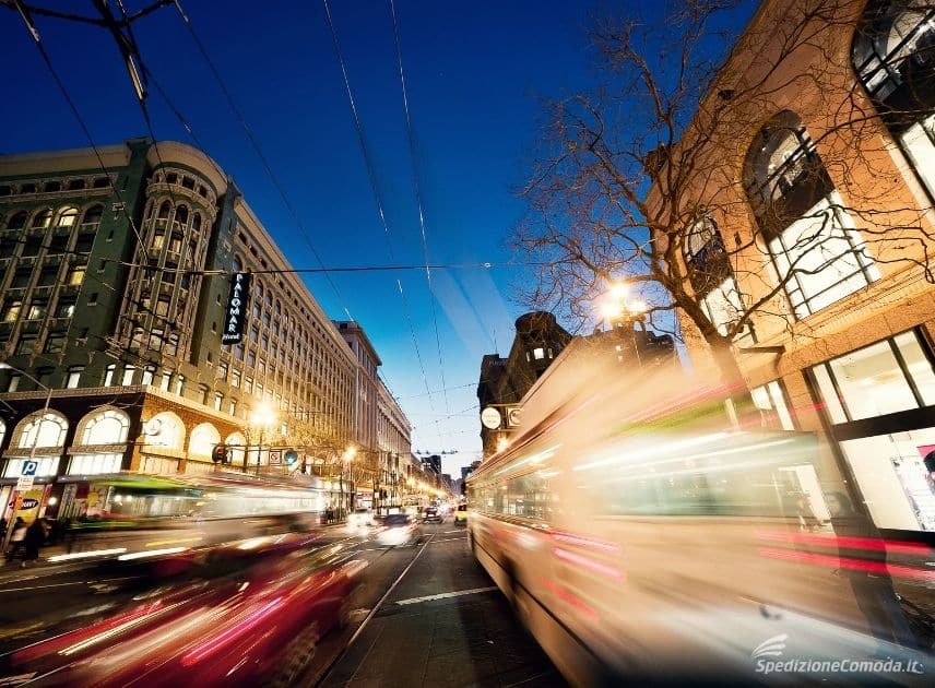 Spedire negli USA, via del centro di San Francisco