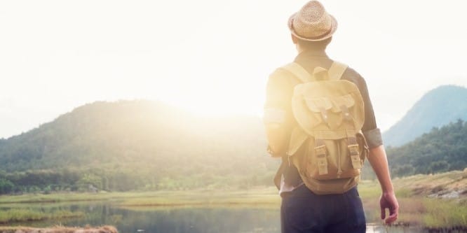 Spedire le proprie valigie e viaggiare leggeri